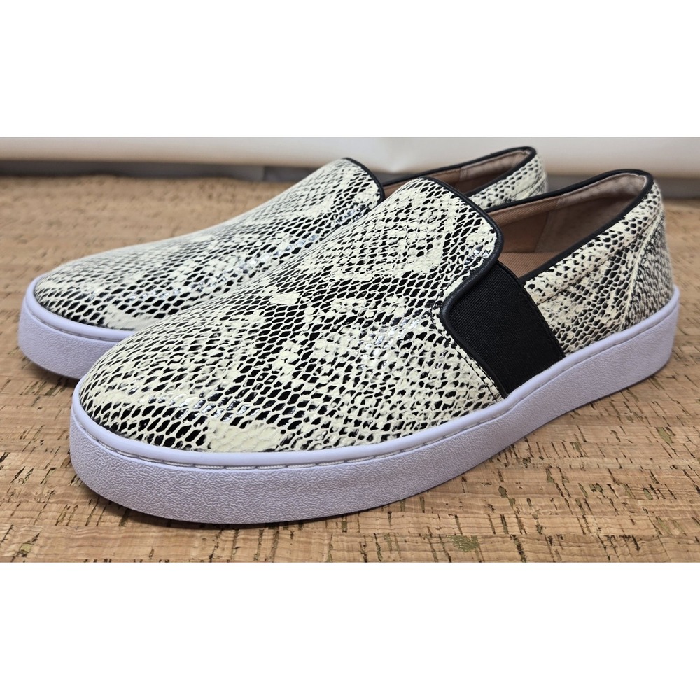 Vionic Shoes Womens 7 Demetra Snake Skin Pattern Slip‎ On Casual Preppy Comfort - Picture 2 of 9